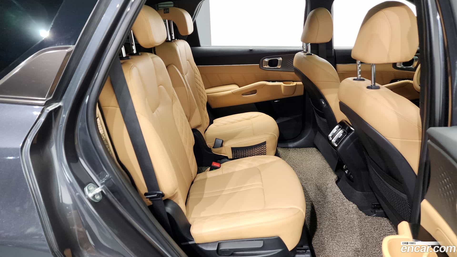 Sorento Kia 2021.0-OPTION-016