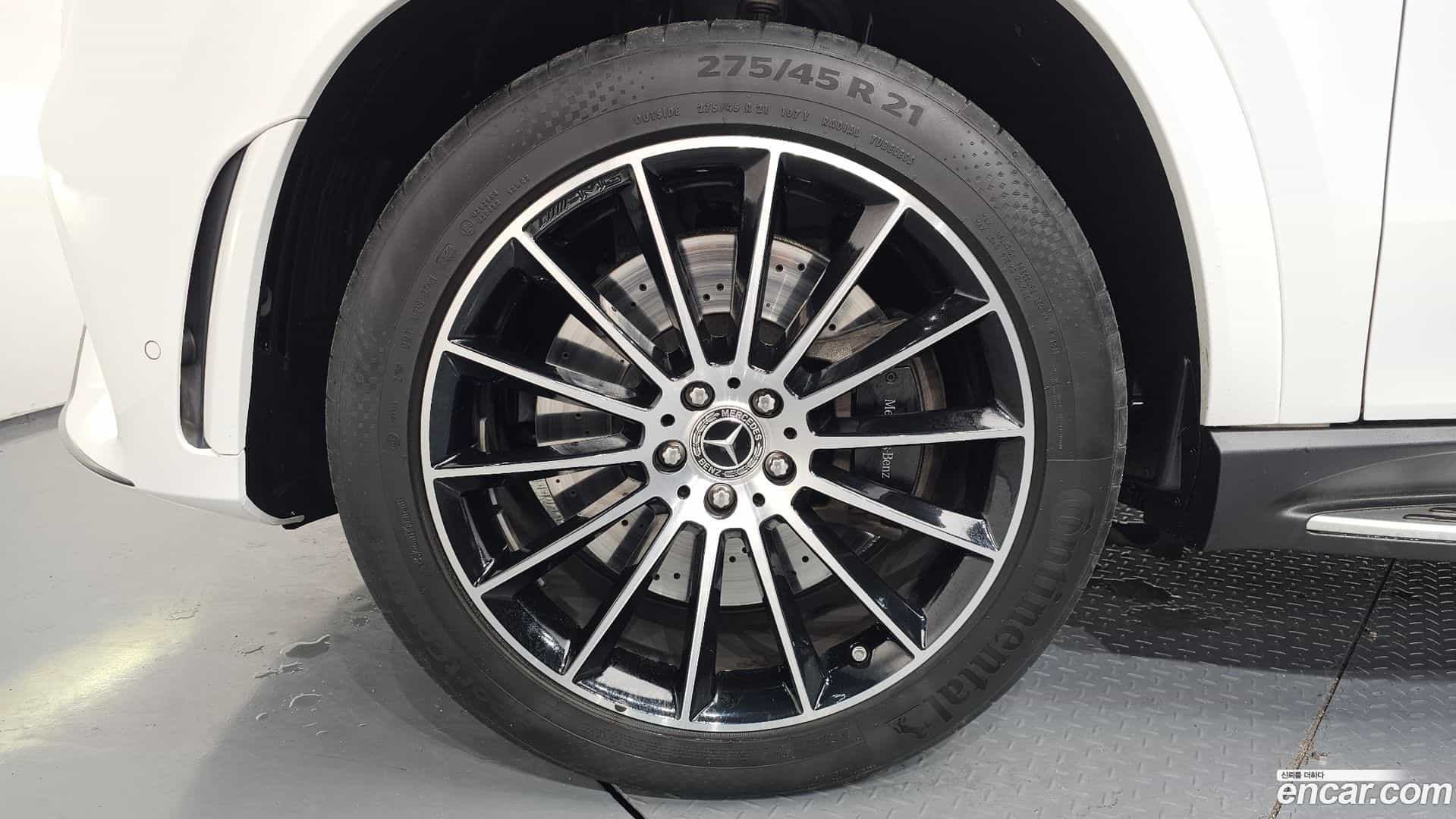 GLE-Class Mercedes-Benz 2022.10-OUTER-005