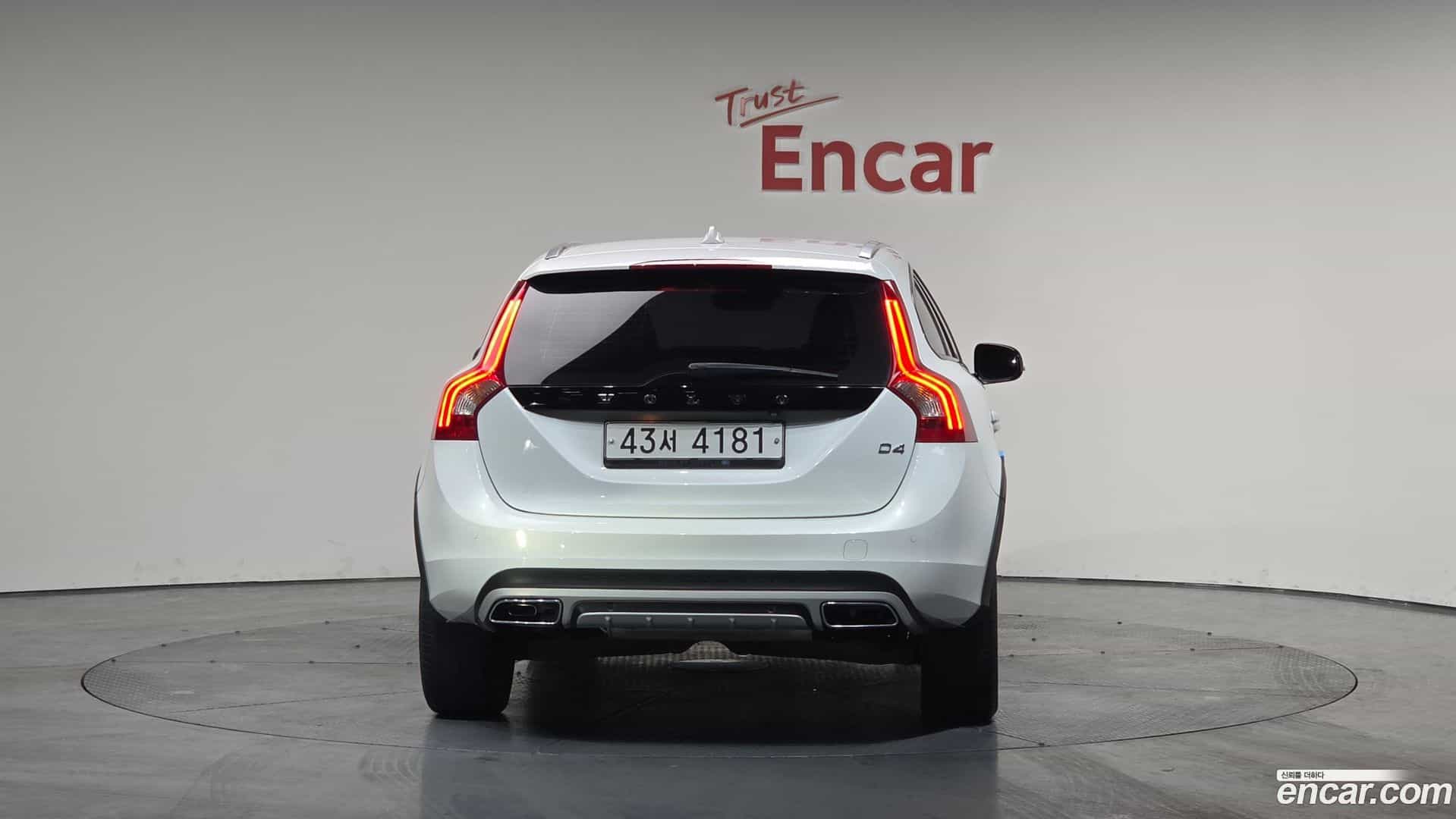 V60 Volvo 2017.8-OUTER-004