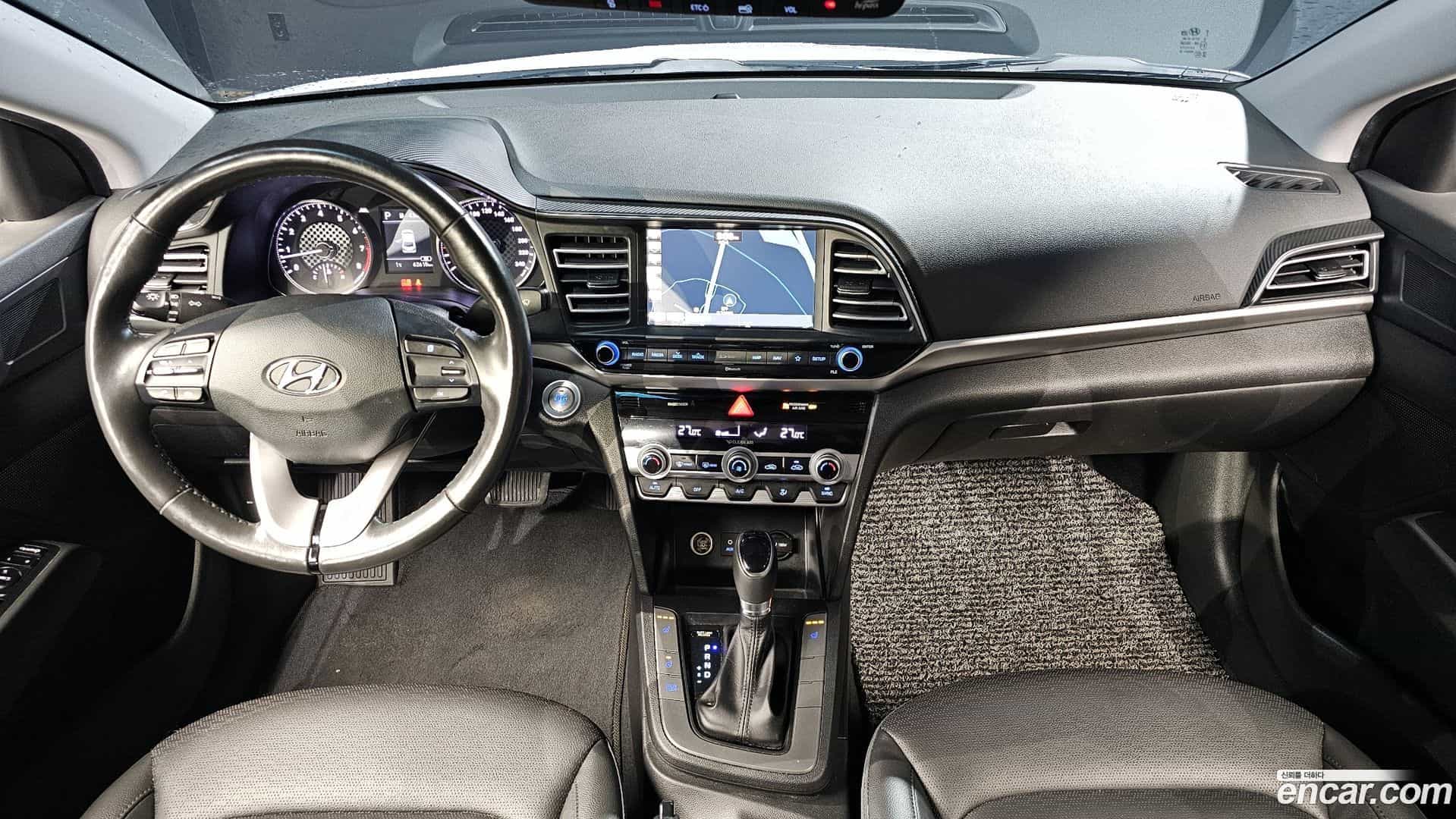 AVANTE Hyundai 2019.9-INNER-007