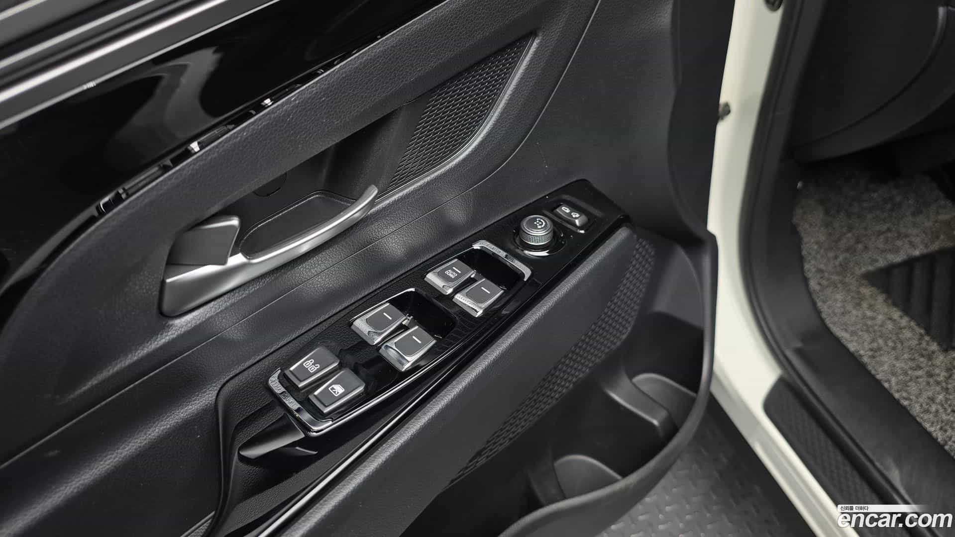 KORANDO KG Mobility 2020.6-OPTION-021