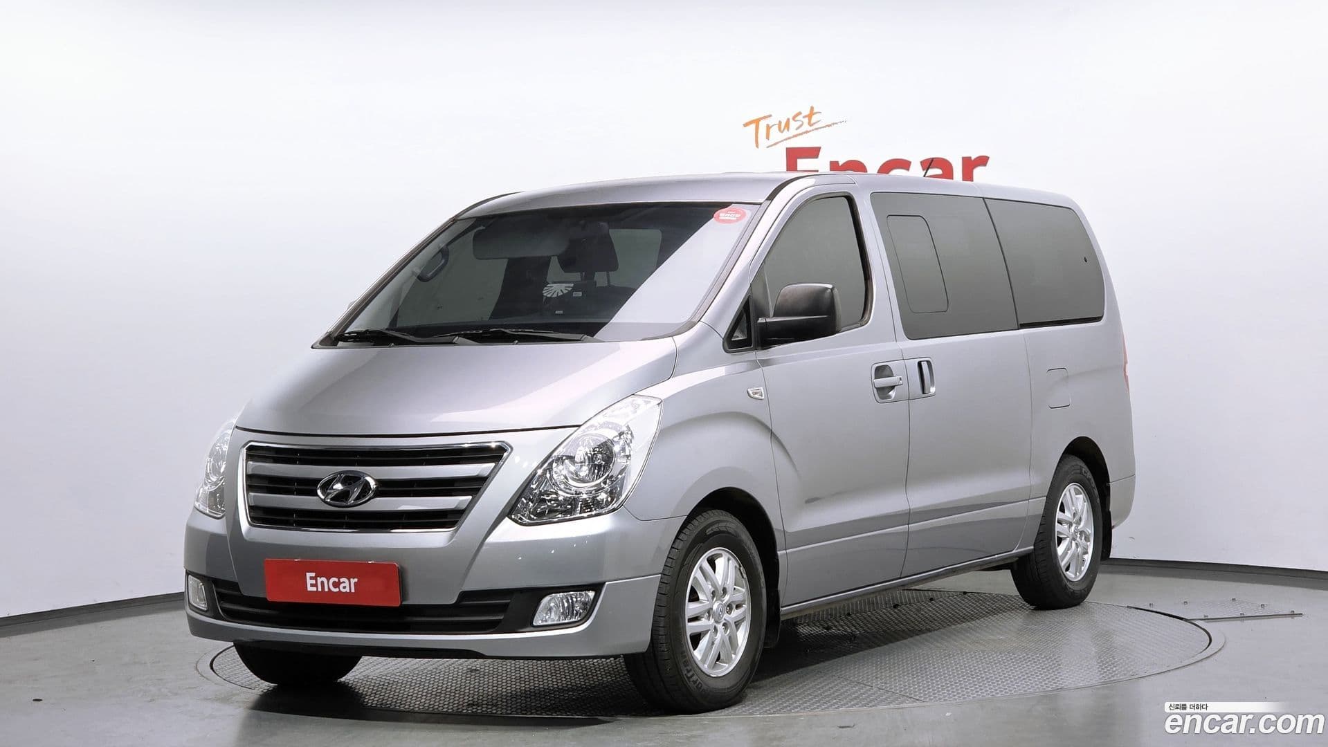 Main__Slider__Photo:Starex Hyundai 2017.3-0