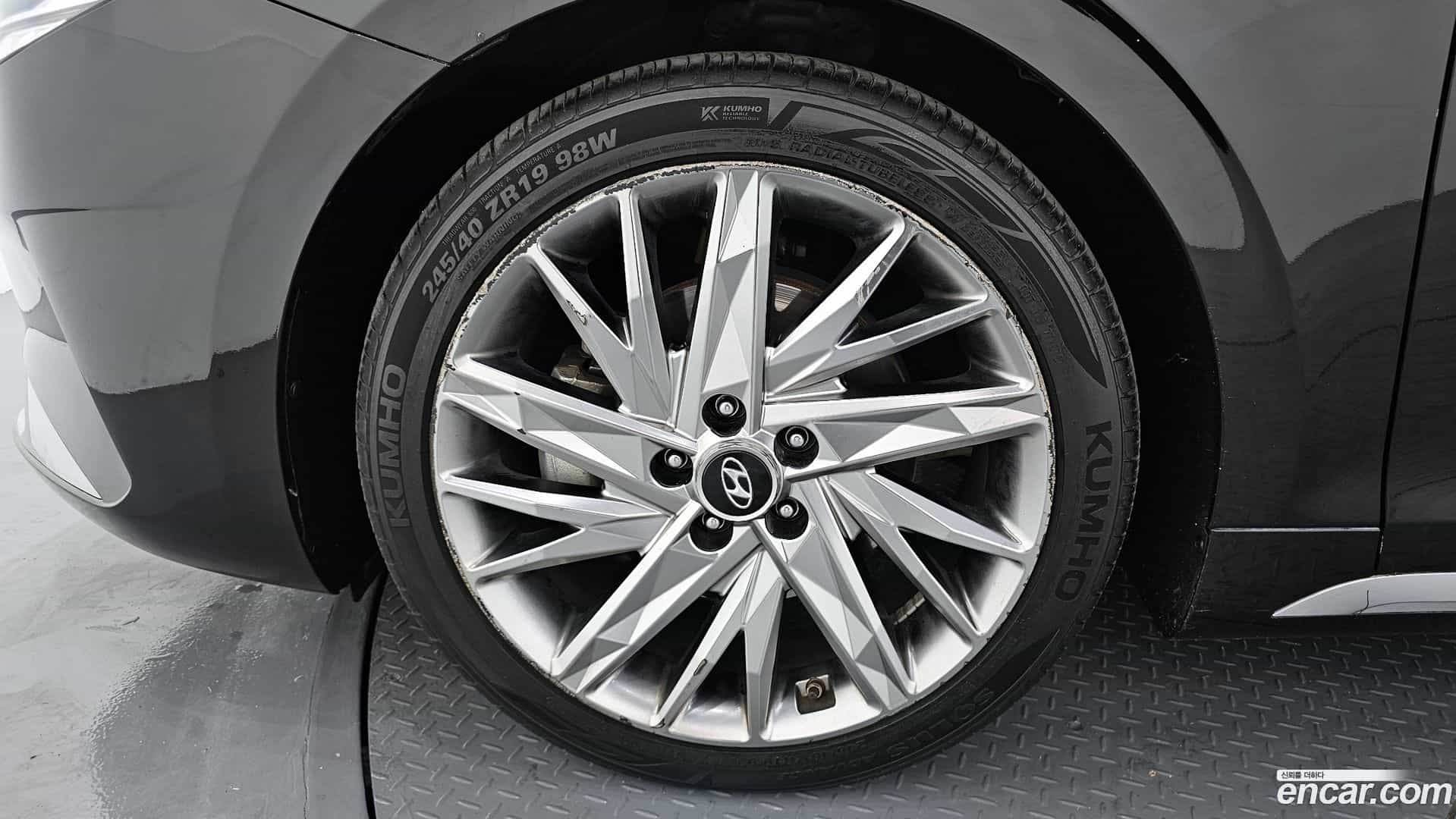 Grandeur Hyundai 2020.0-OUTER-005