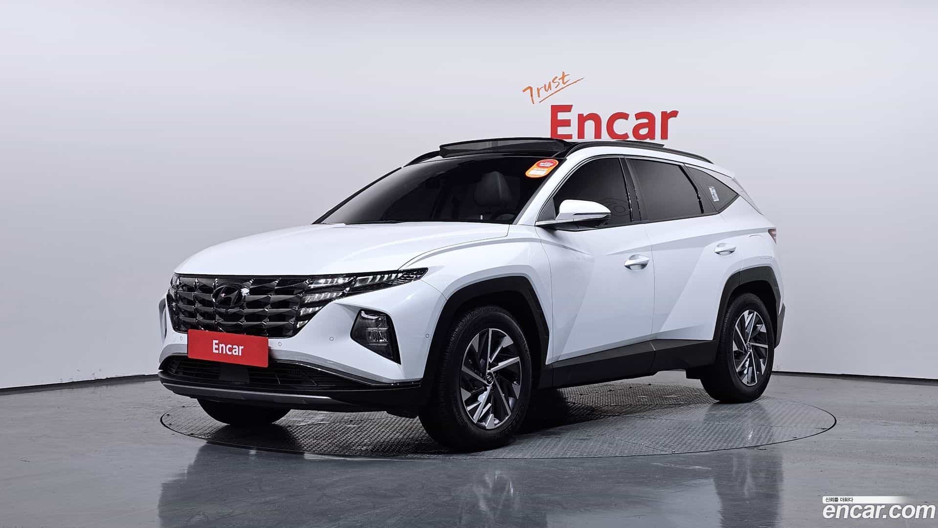 Tucson Hyundai 2022.2-OUTER-001