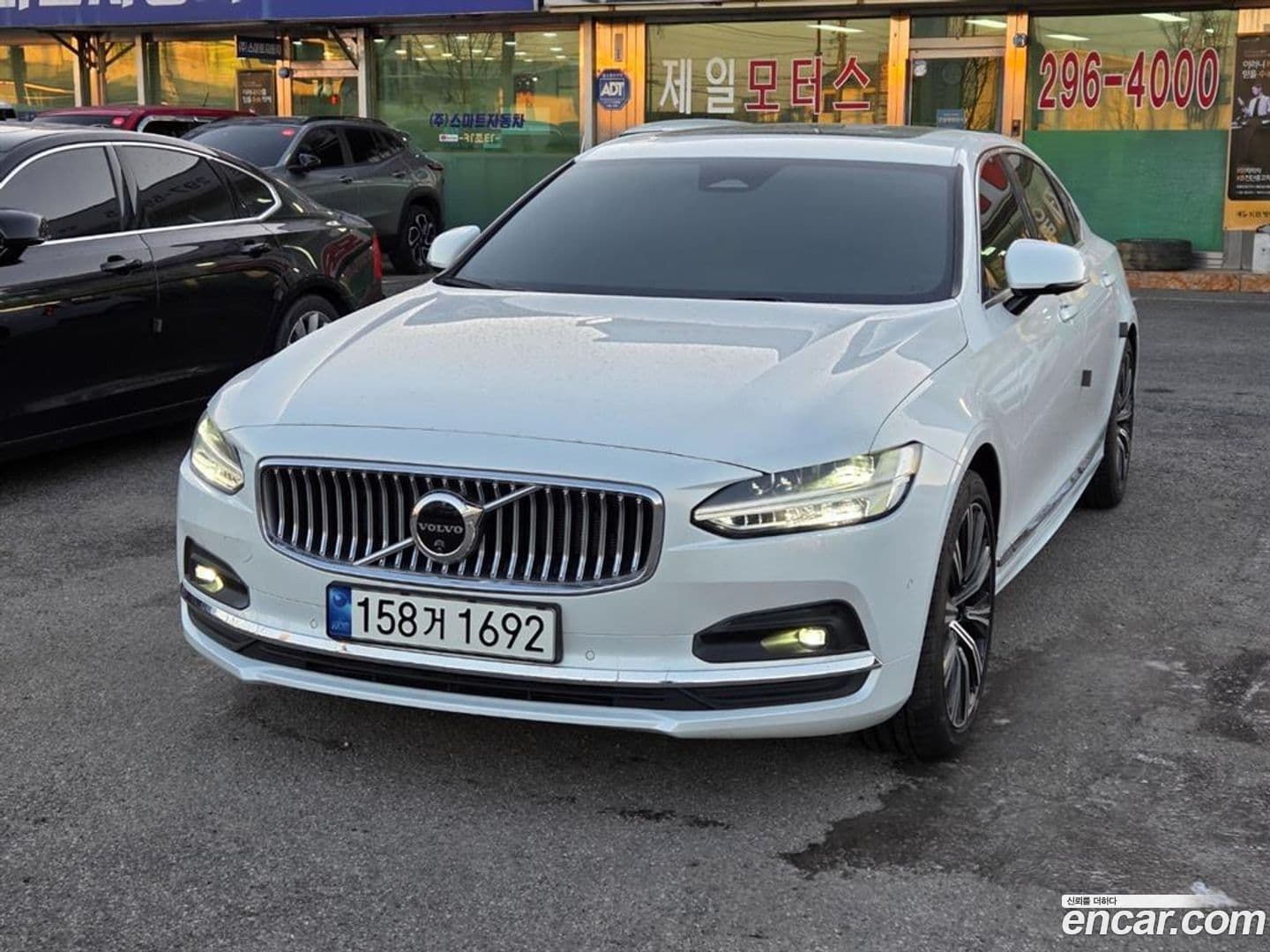 Main__Slider__Photo:S90 Volvo 2023.9-0