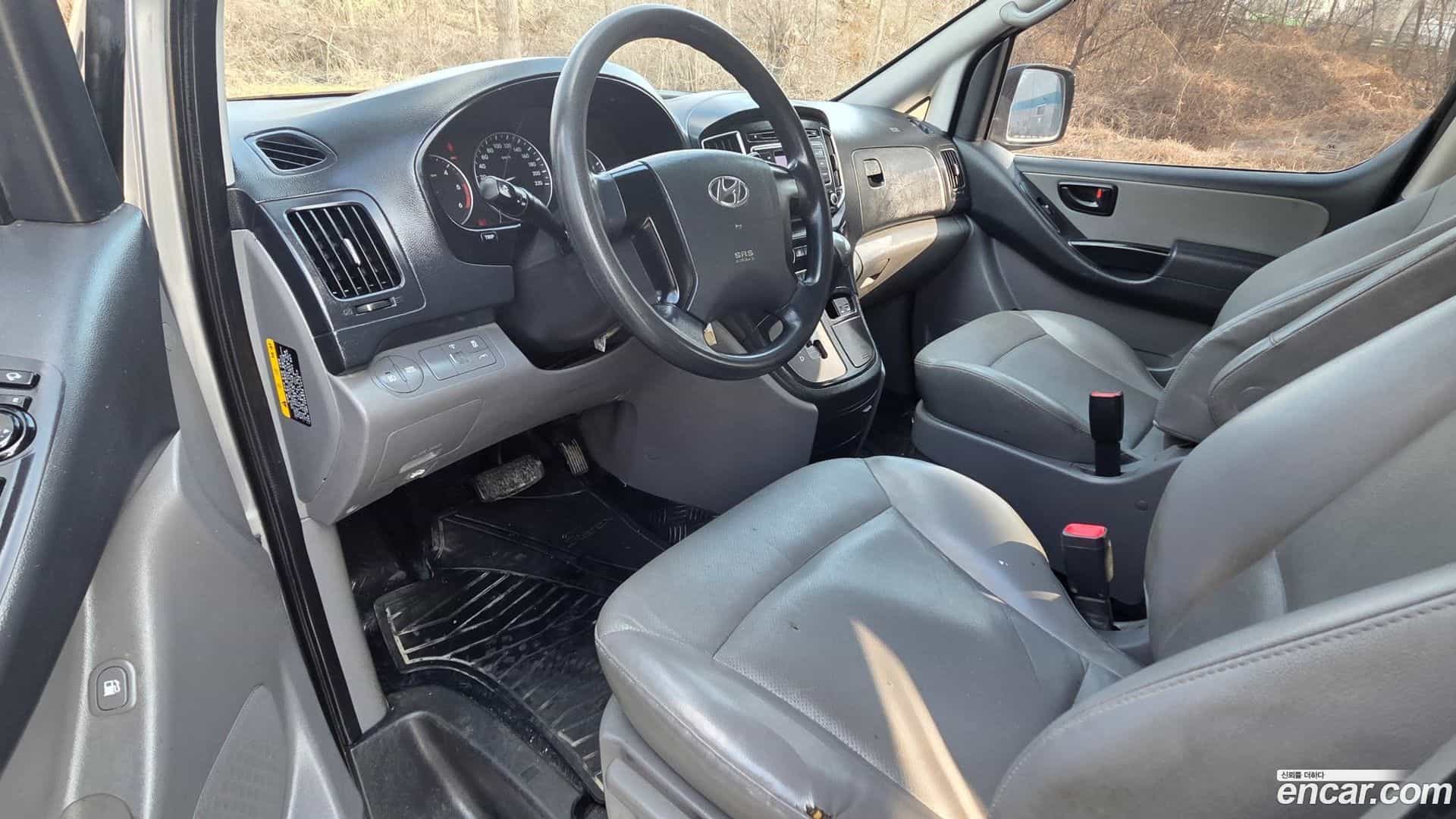 Starex Hyundai 2020.11-INNER-010