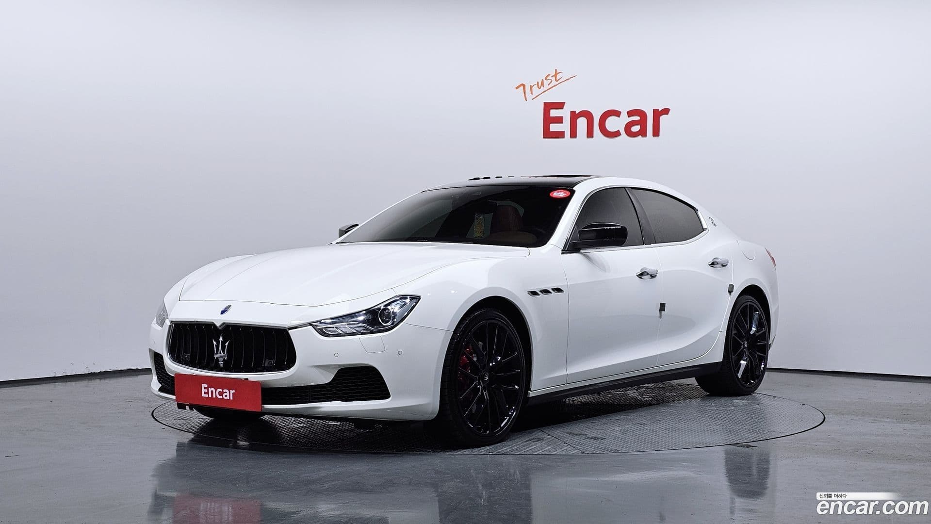 Main__Slider__Photo:Ghibli Maserati 2016.11-0