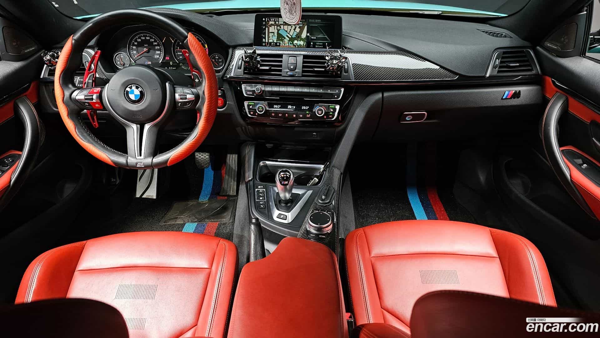 M4 BMW 2018.6-INNER-007