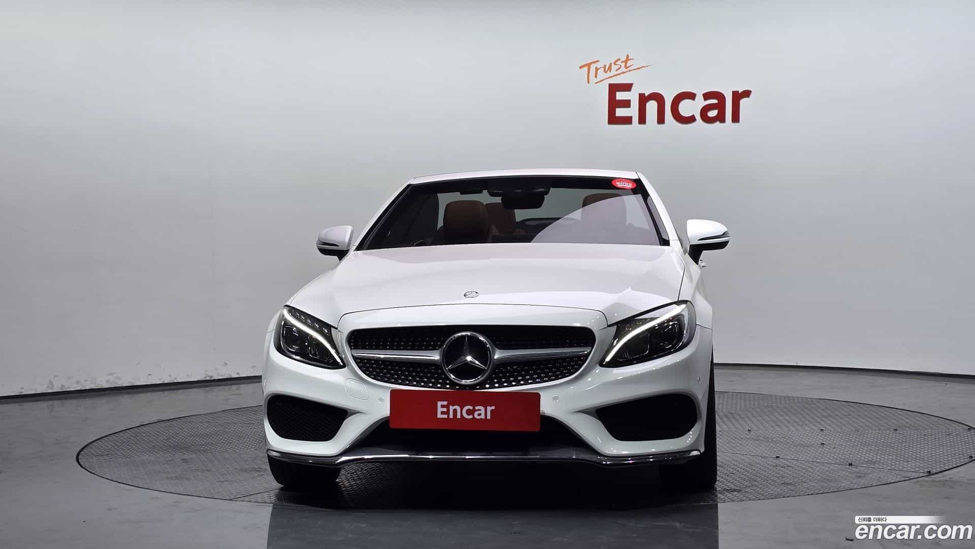 C-Class Mercedes-Benz 2017.0-OUTER-003