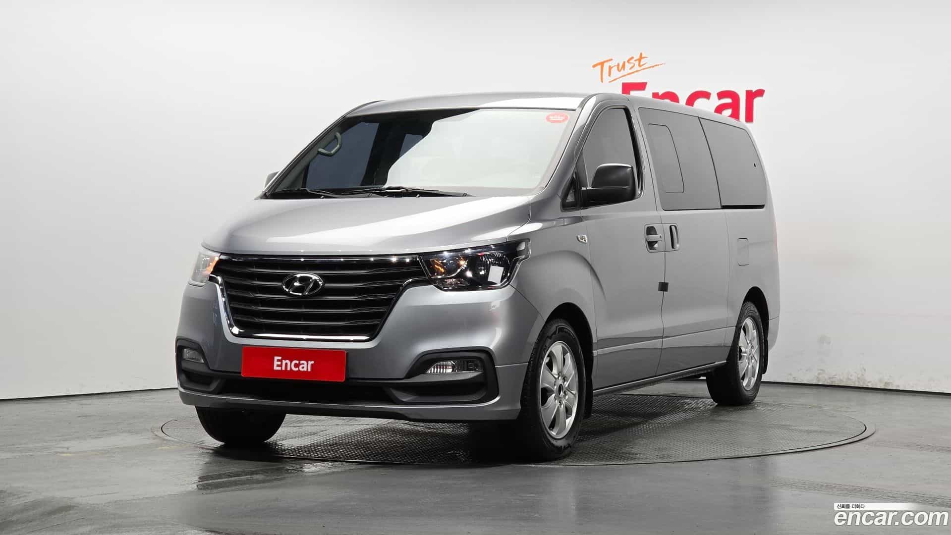 Starex Hyundai 2018.1-OUTER-001