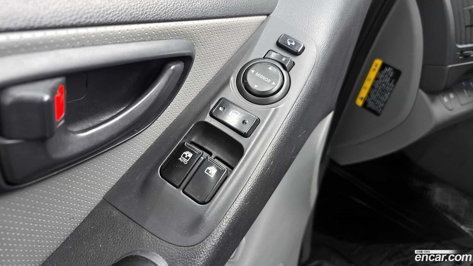 Starex Hyundai 2018.1-OPTION-021