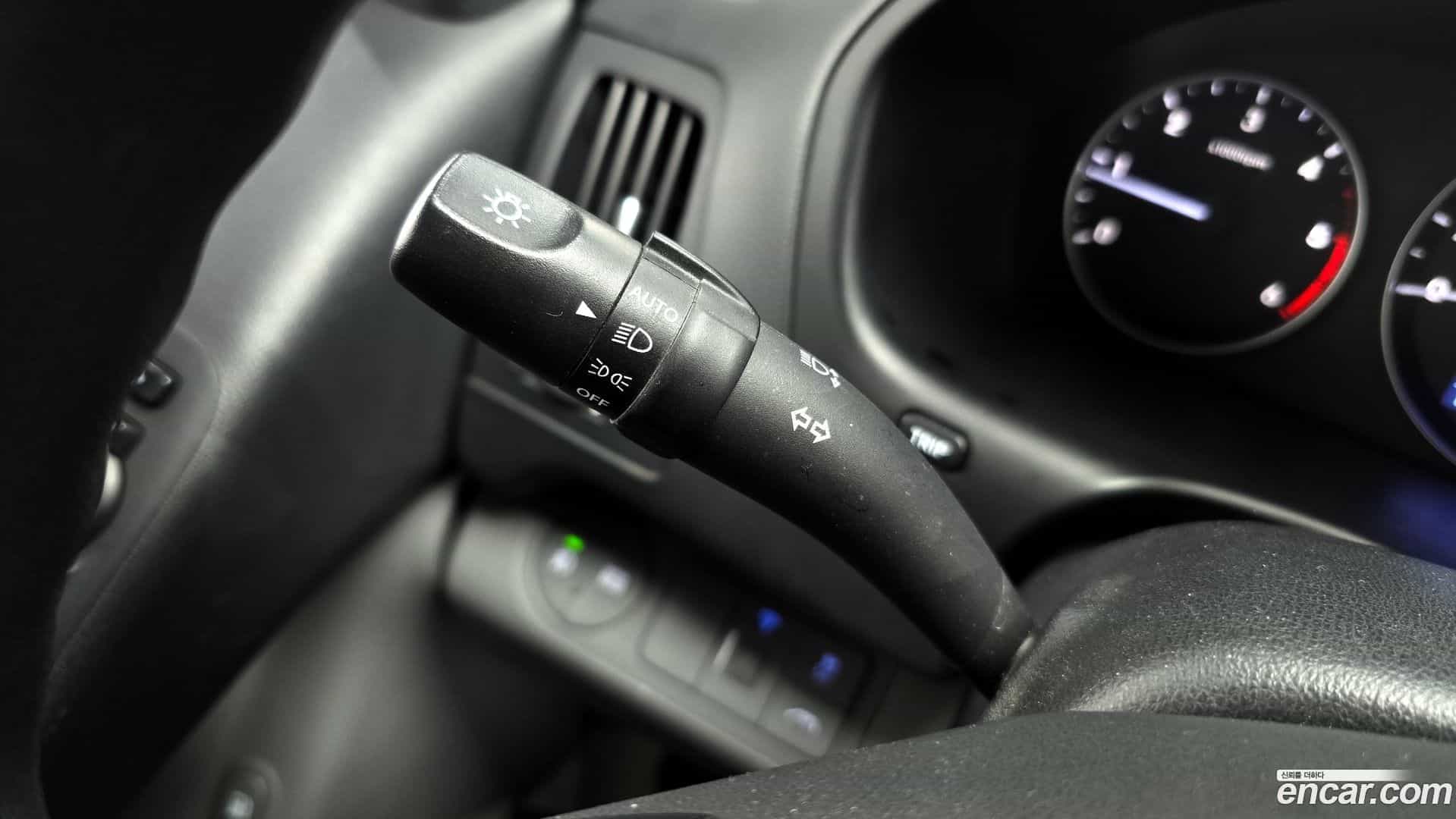 Starex Hyundai 2018.1-OPTION-022