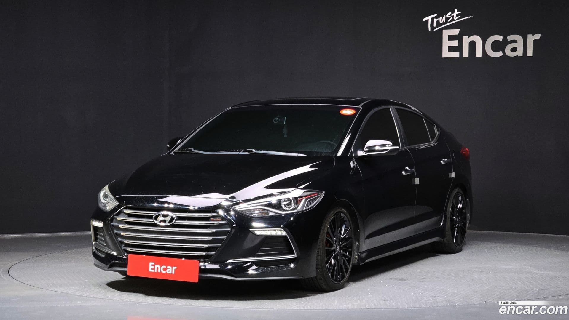 Main__Slider__Photo:AVANTE Hyundai 2017.9-0
