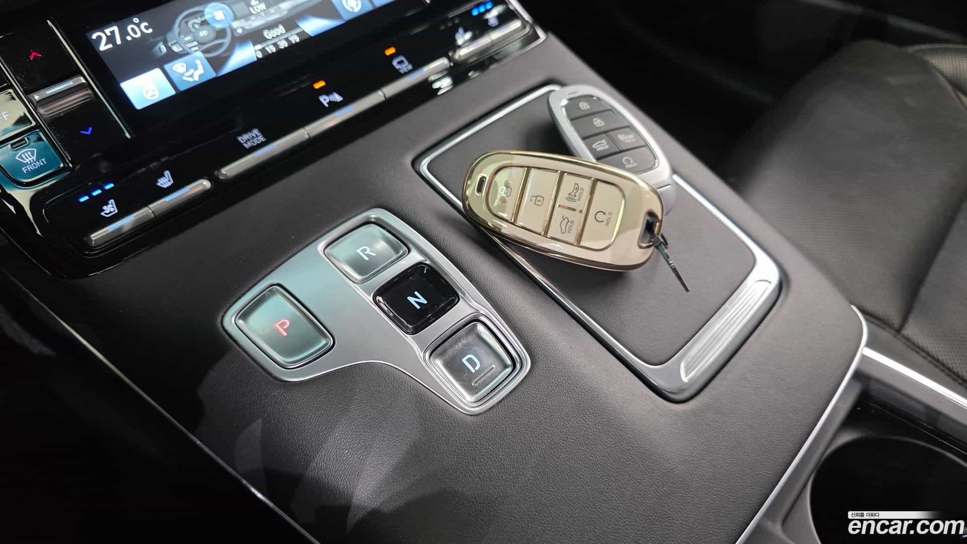 Grandeur Hyundai 2021.11-INNER-009