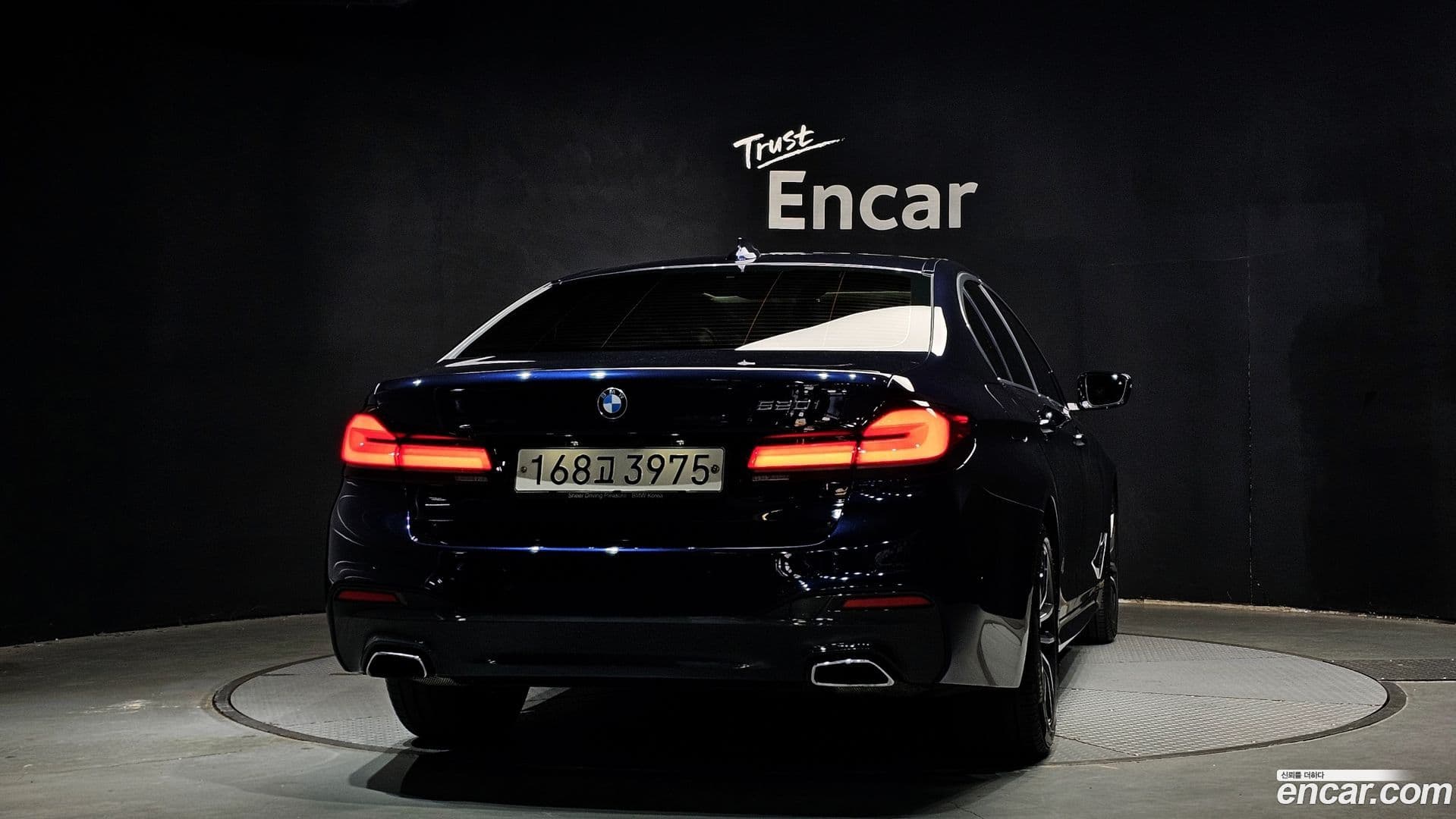 Main__Slider__Photo:5-Series BMW 2019.11-0