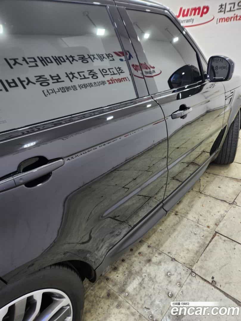 Range Rover Sport Land Rover 2015.10-OUTER-004
