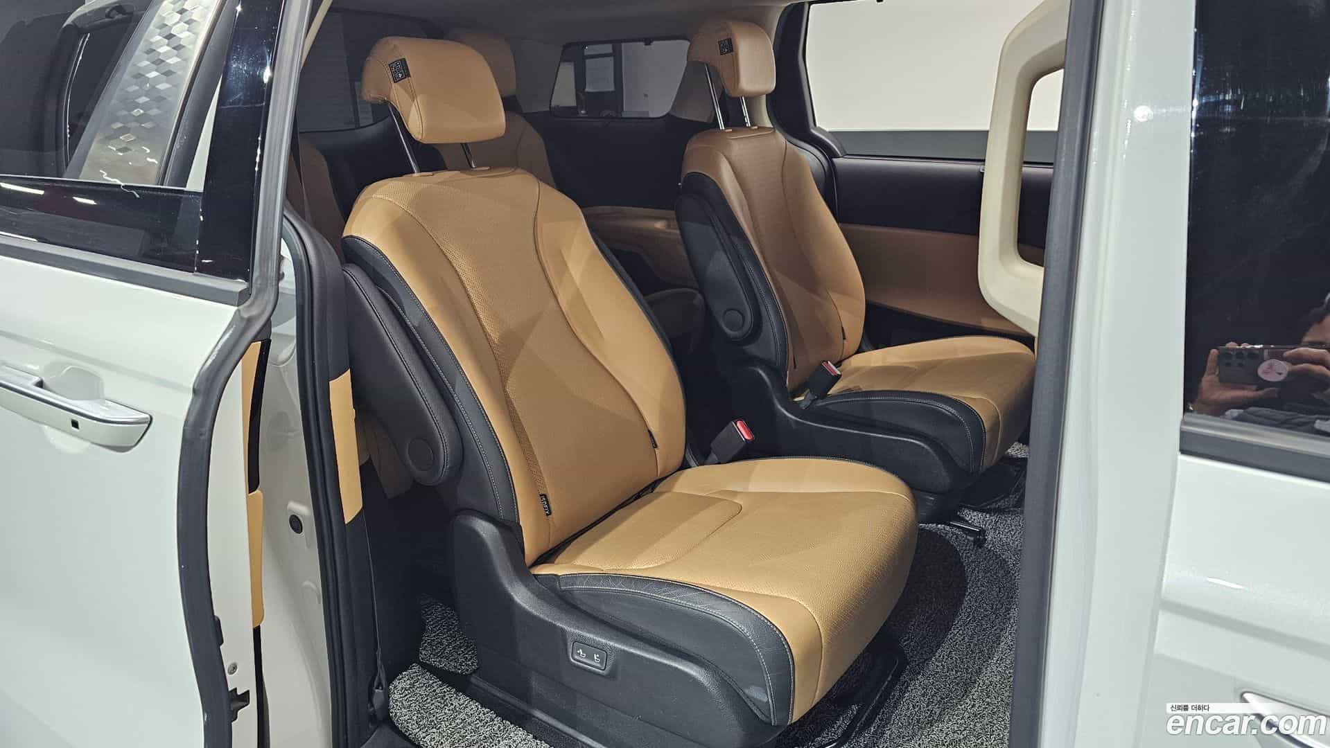 Canival Kia 2022.3-OPTION-016