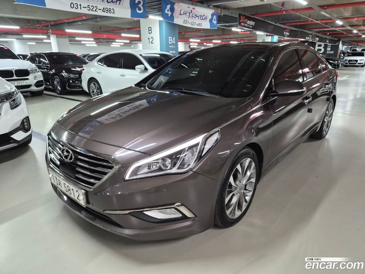 Main__Slider__Photo:Sonata Hyundai 2014.3-0