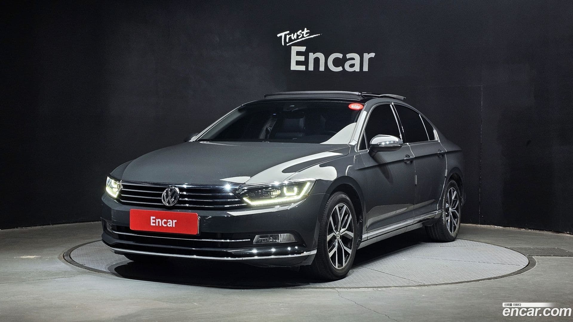 Main__Slider__Photo:Passat Volkswagen 2018.5-0