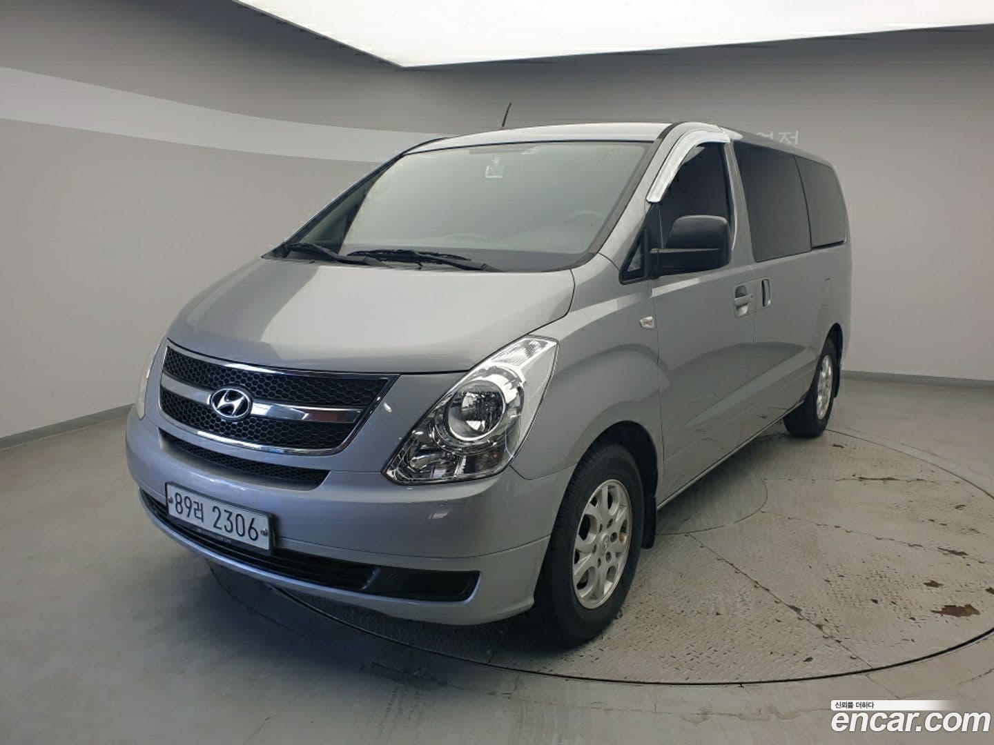 Main__Slider__Photo:Starex Hyundai 2015.6-0