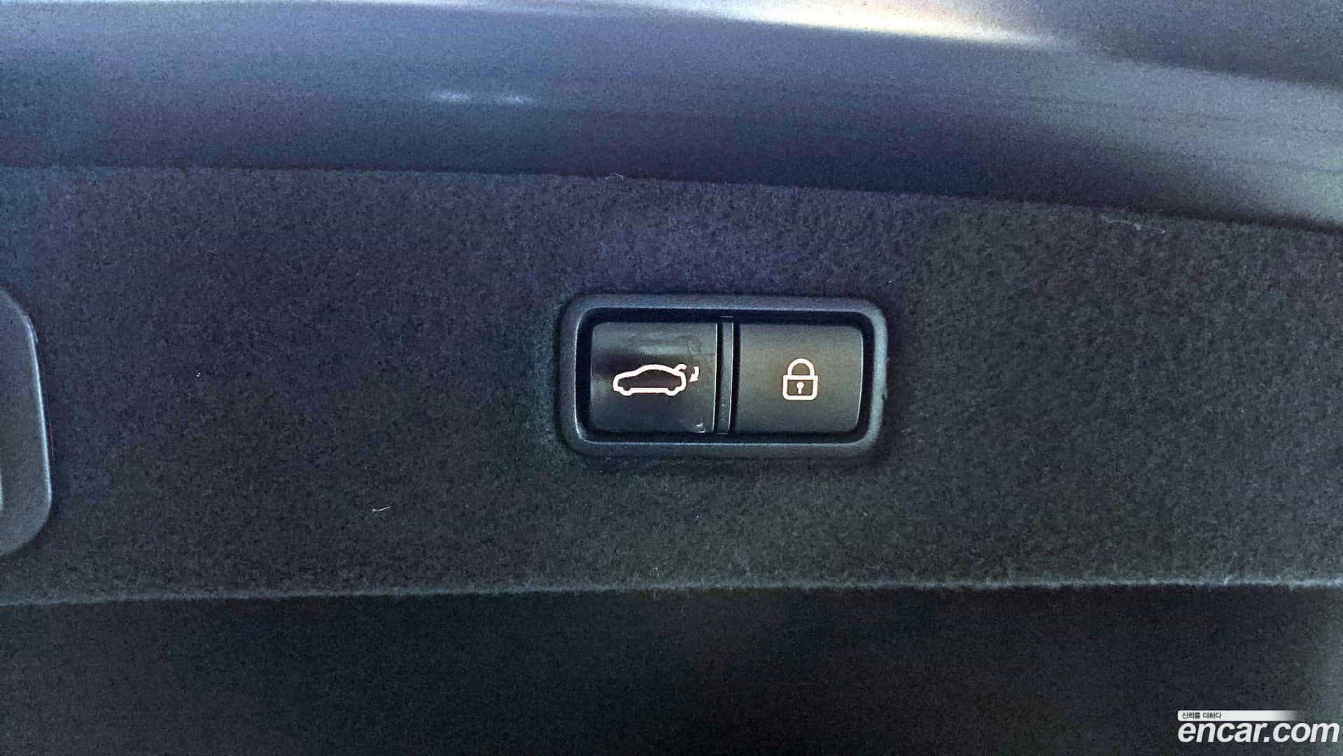 EQ900 Genesis 2016.7-OPTION-024