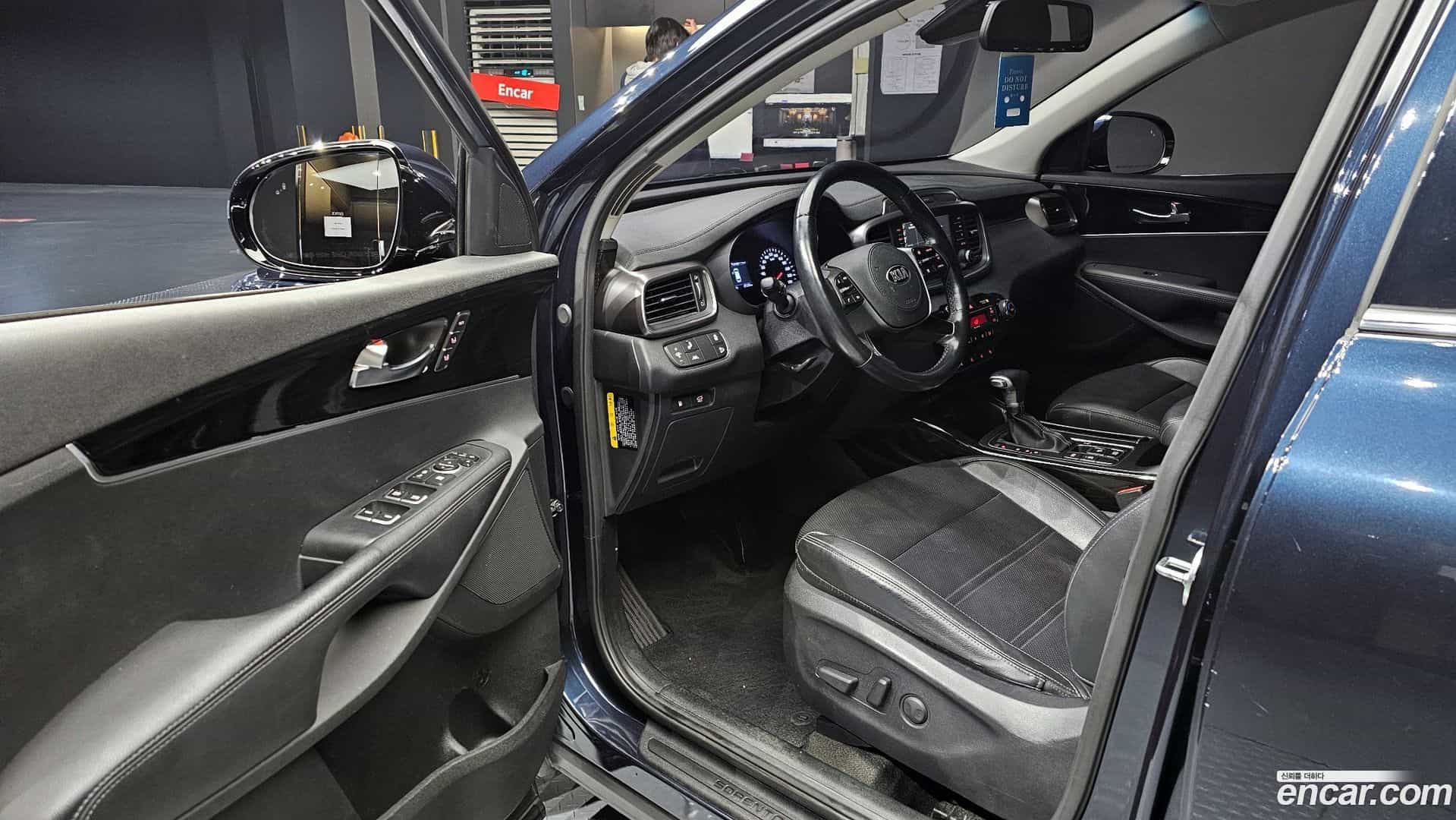 Sorento Kia 2019.9-OPTION-015