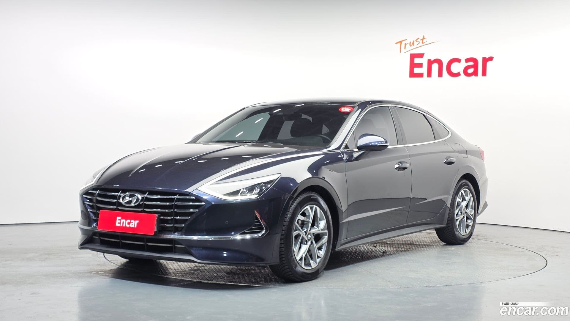 Main__Slider__Photo:Sonata Hyundai 2019.4-0