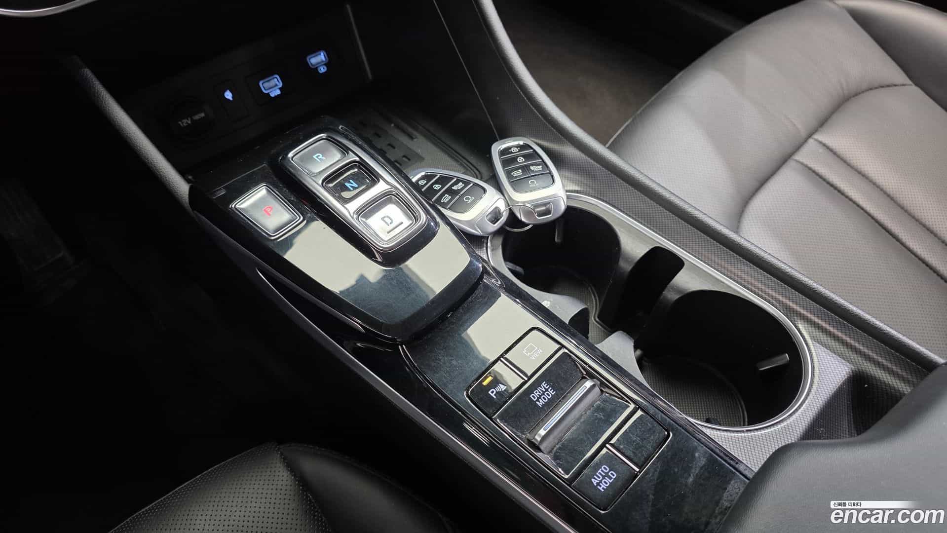 Sonata Hyundai 2019.4-INNER-009