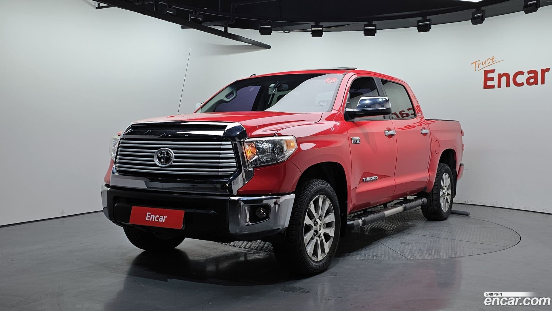 Main__Slider__Photo:Tundra Toyota 2015.9-0