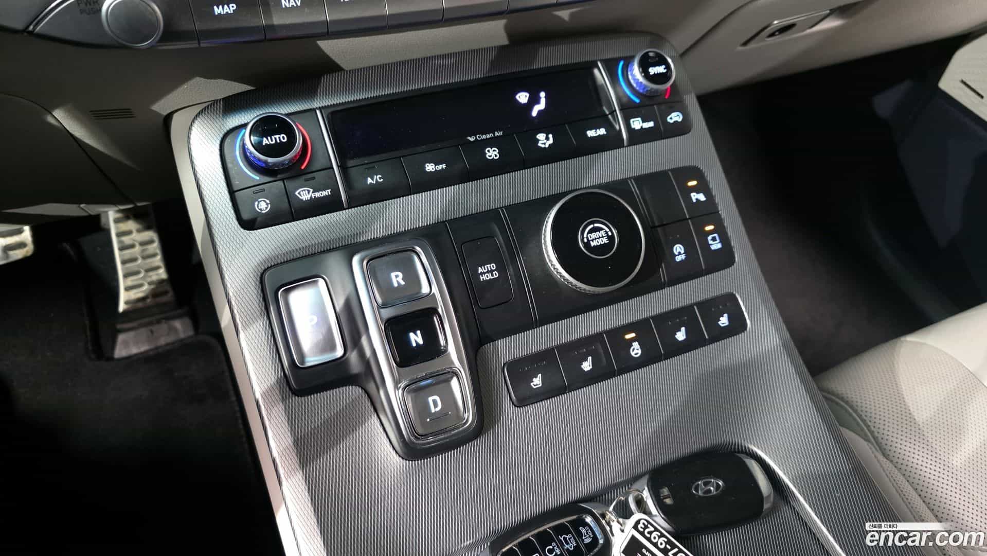 Palisade Hyundai 2019.1-INNER-009