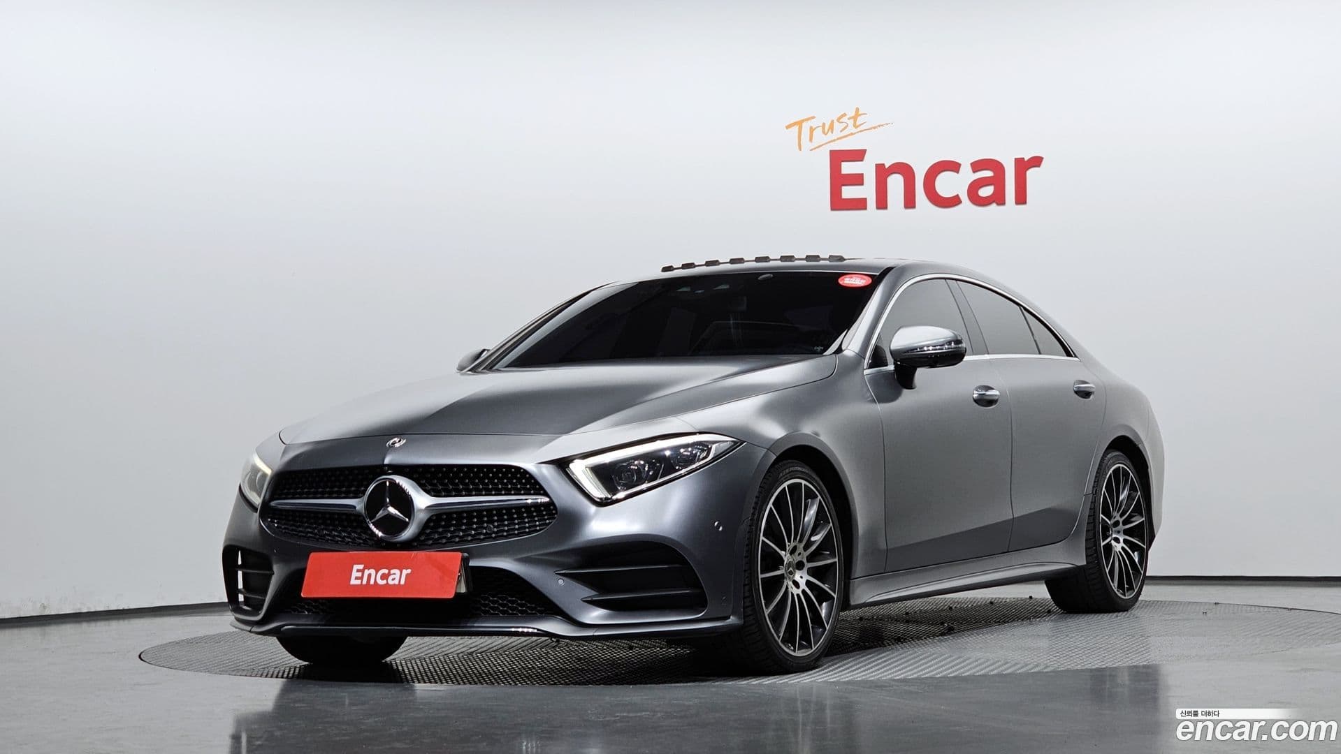 Main__Slider__Photo:CLS-Class Mercedes-Benz 2018.10-0
