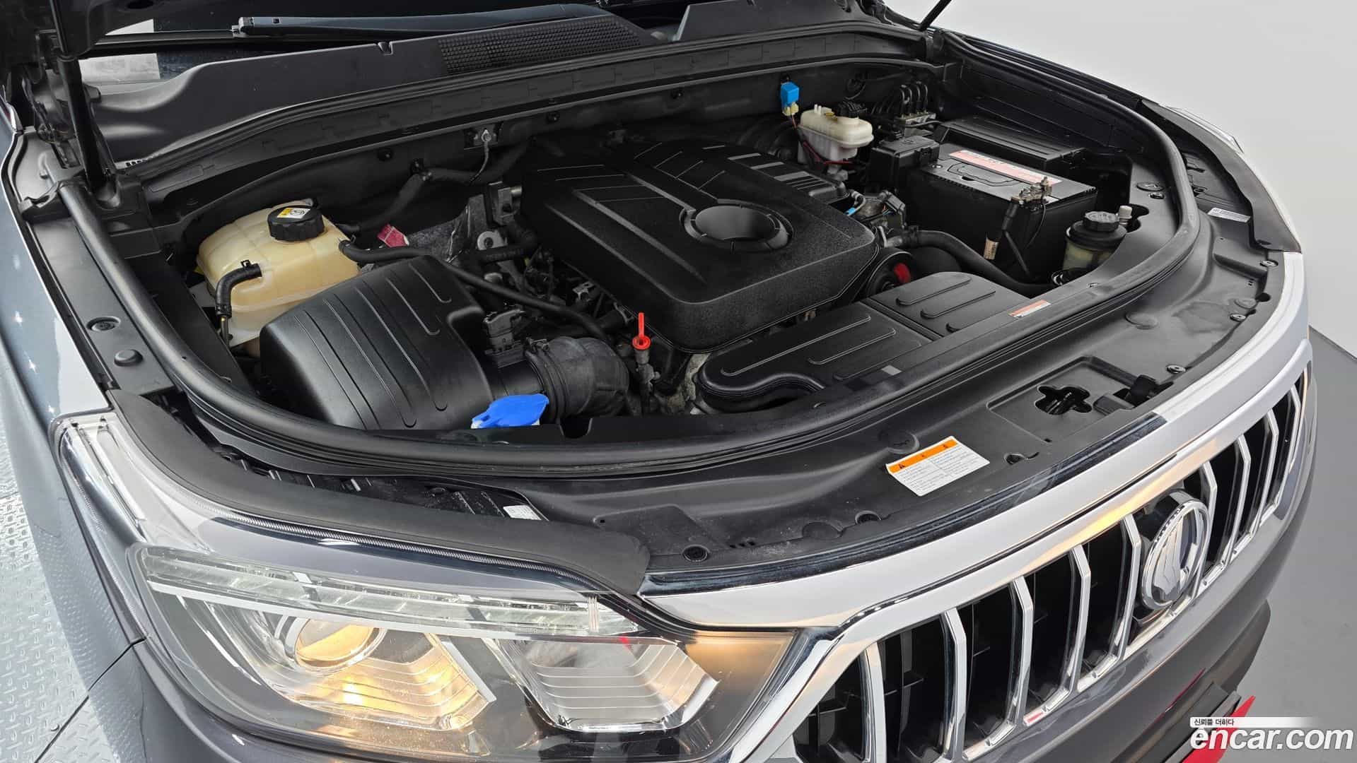 Rexton KG Mobility 2020.0-INNER-006
