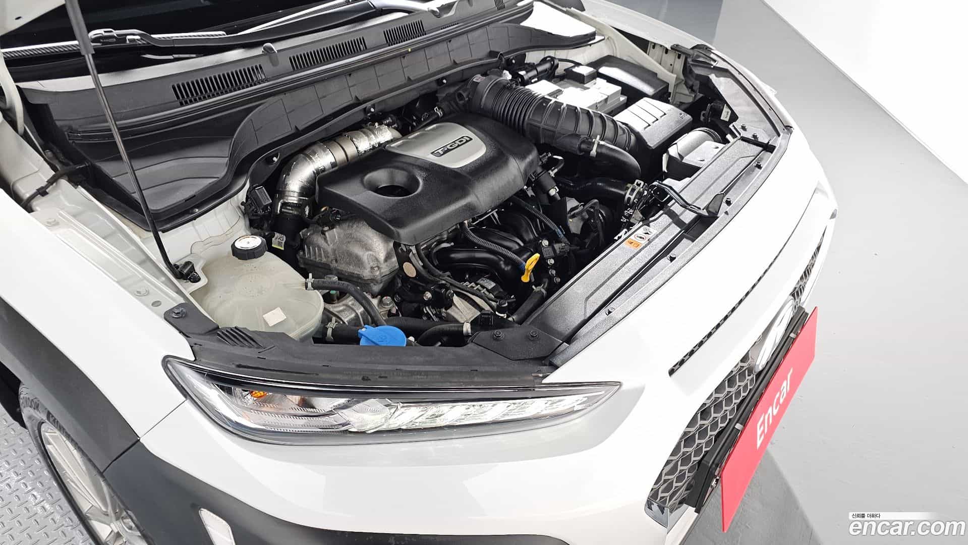 Kona Hyundai 2019.10-INNER-006