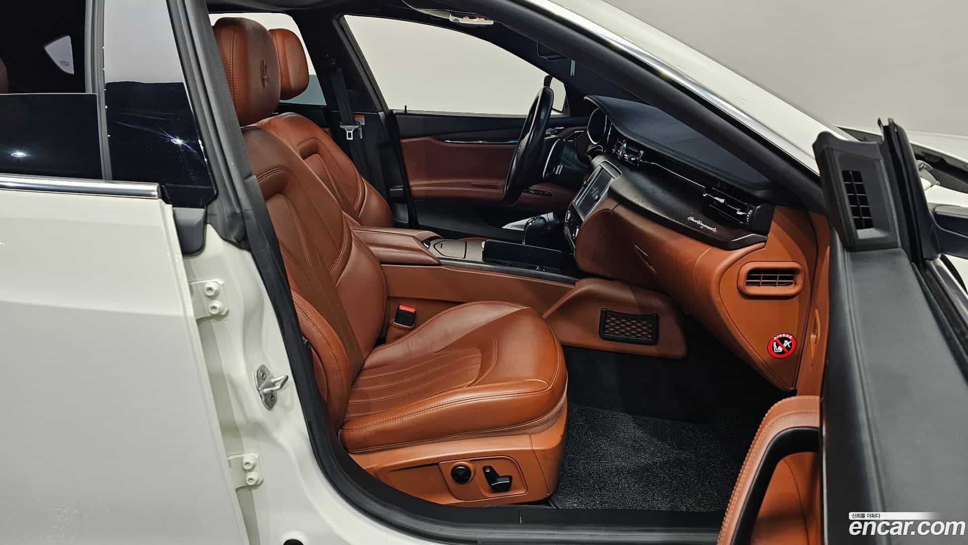 Quattroporte Maserati 2015.11-OPTION-015