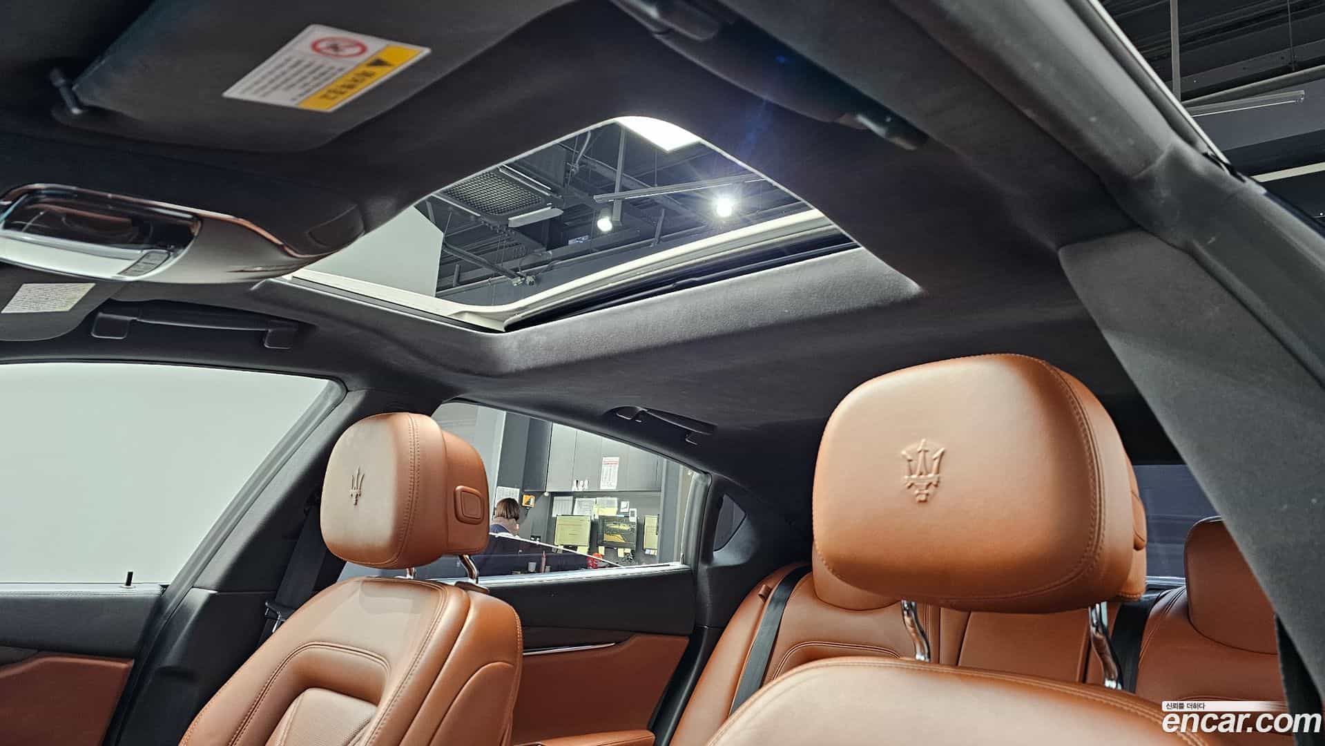 Quattroporte Maserati 2015.11-OPTION-023