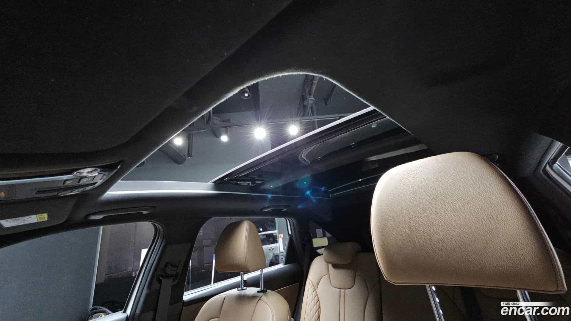 Sorento Kia 2024.0-OPTION-023
