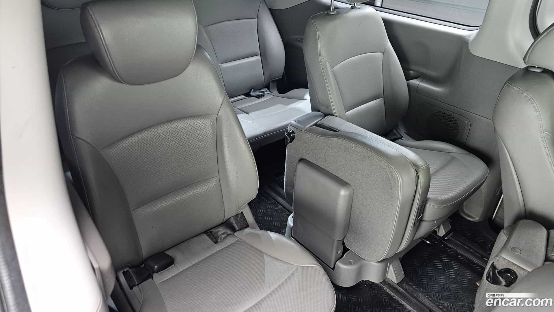 Starex Hyundai 2017.3-OPTION-018