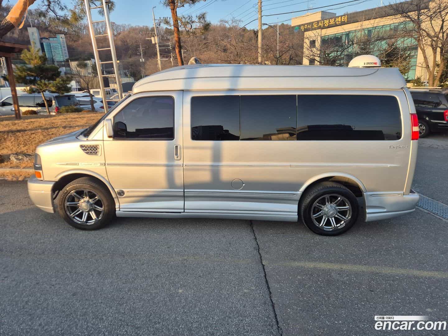 Express Van Chevrolet 2015.1-OUTER-003