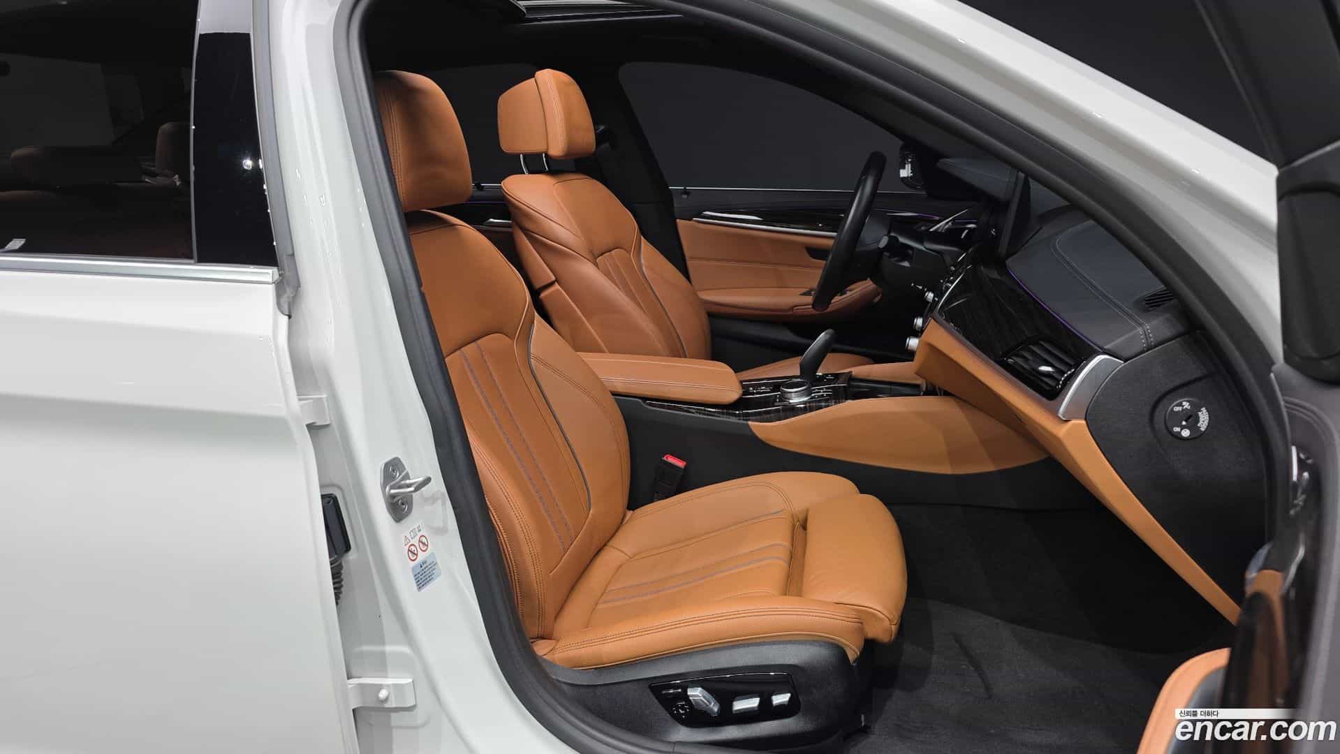 5-Series BMW 2022.0-OPTION-015