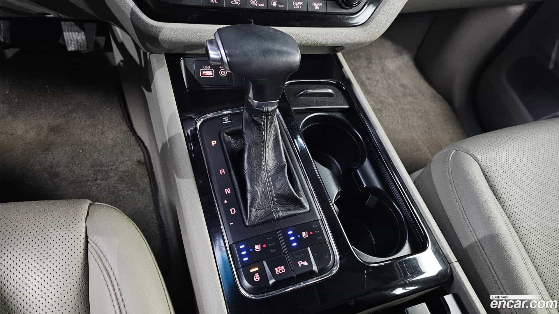 Canival Kia 2016.8-INNER-009