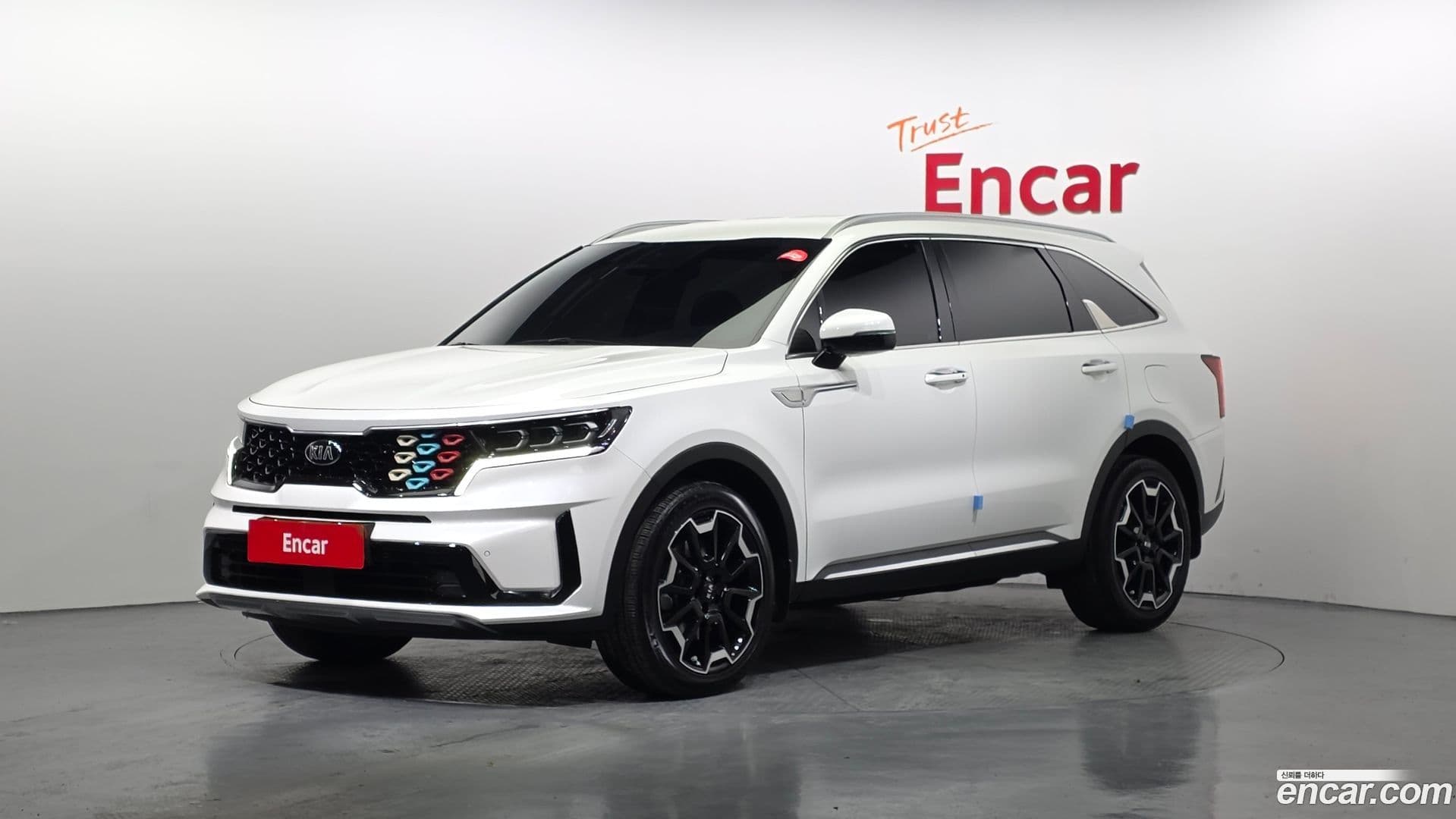 Main__Slider__Photo:Sorento Kia 2021.0-0
