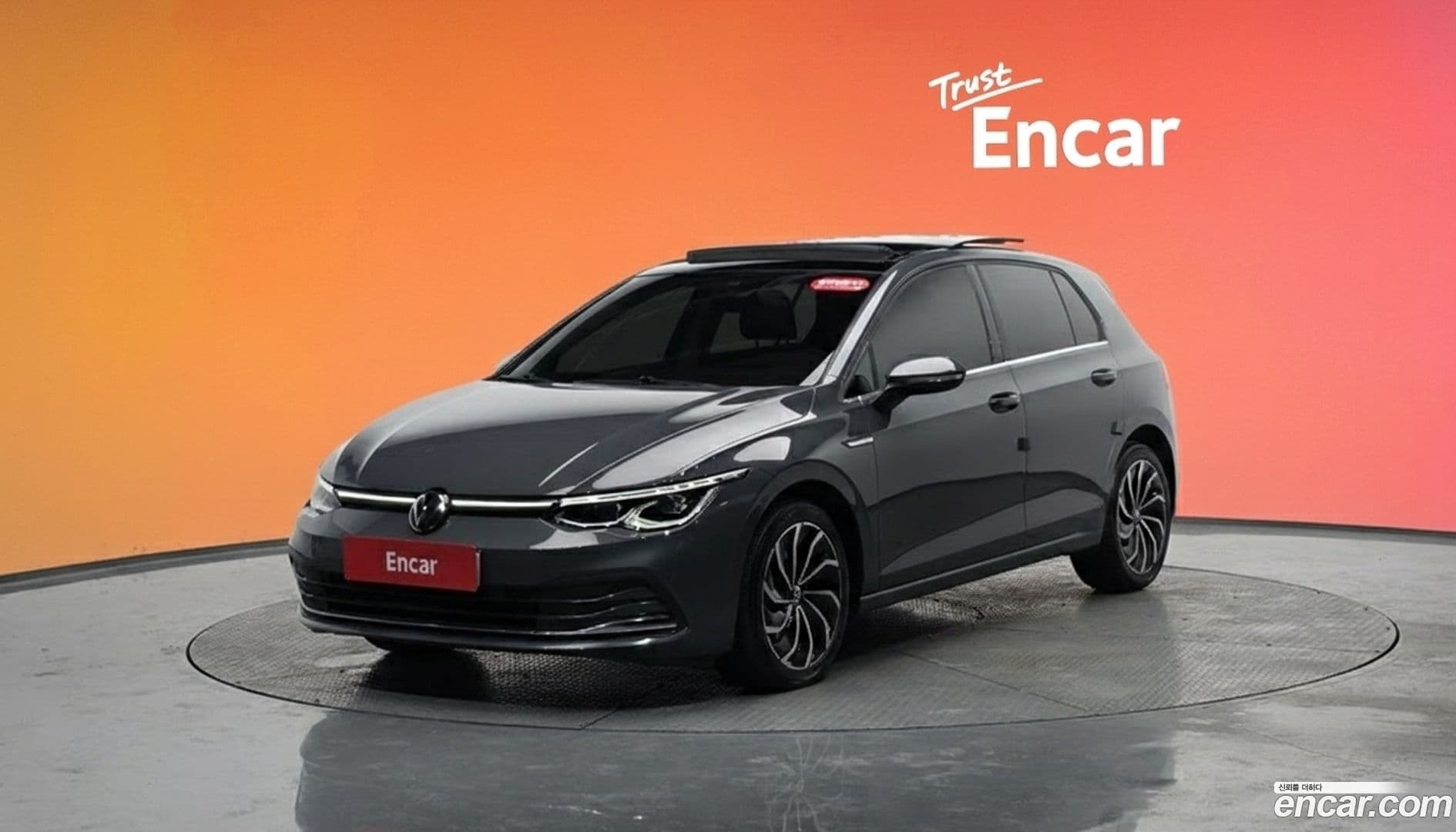 Main__Slider__Photo:Golf Volkswagen 2022.2-0