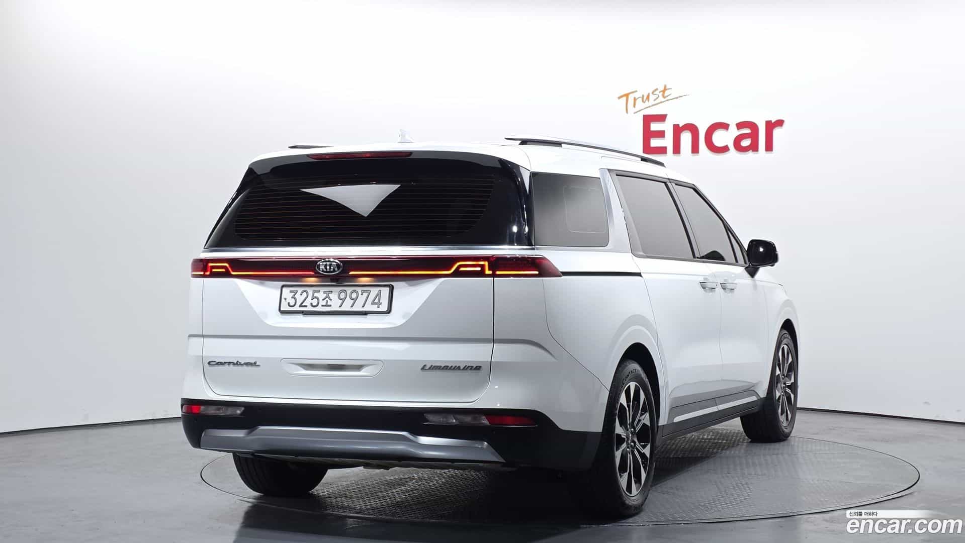 Canival Kia 2021.0-OUTER-002