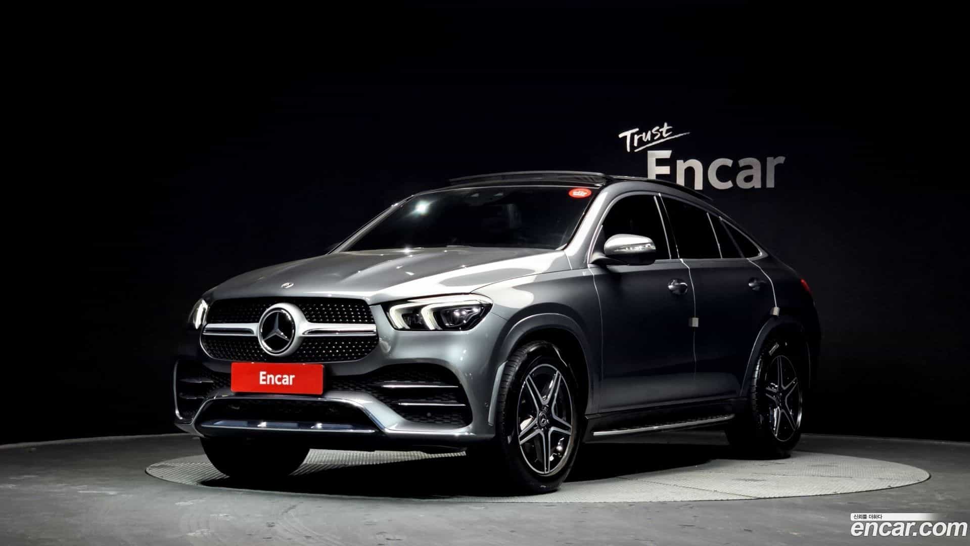 GLE-Class Mercedes-Benz 2021.1-OUTER-001