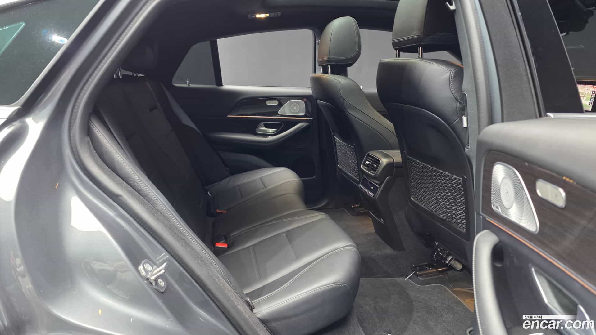 GLE-Class Mercedes-Benz 2021.1-OPTION-016