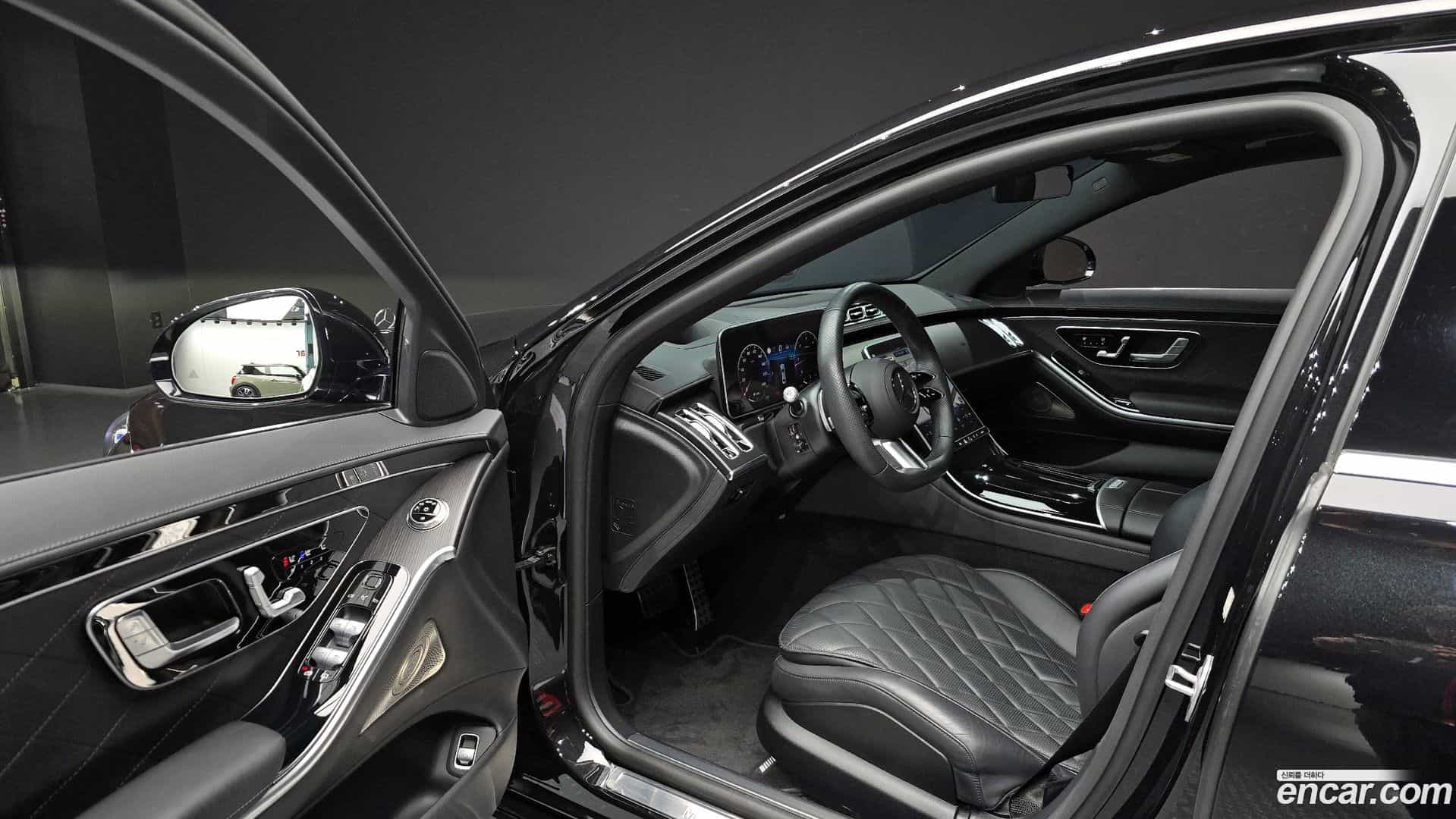 S-Class Mercedes-Benz 2022.11-INNER-010