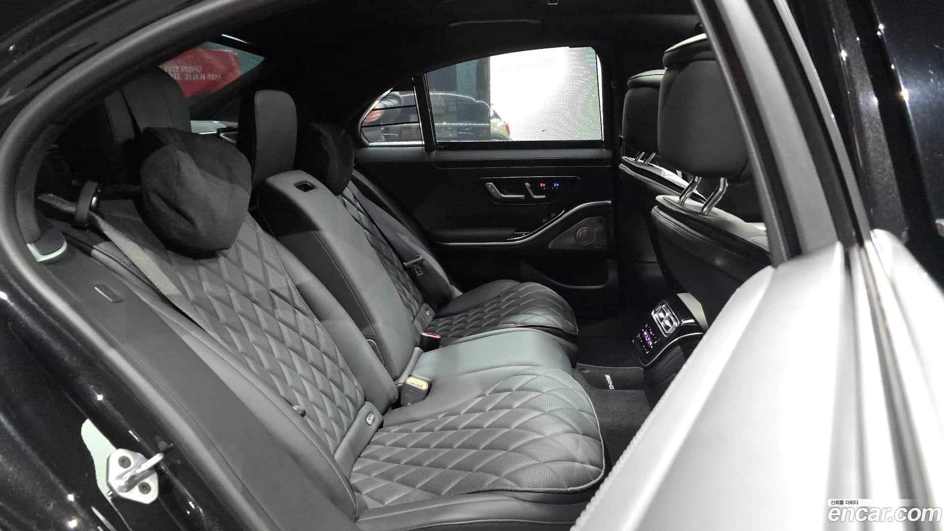 S-Class Mercedes-Benz 2022.11-OPTION-016