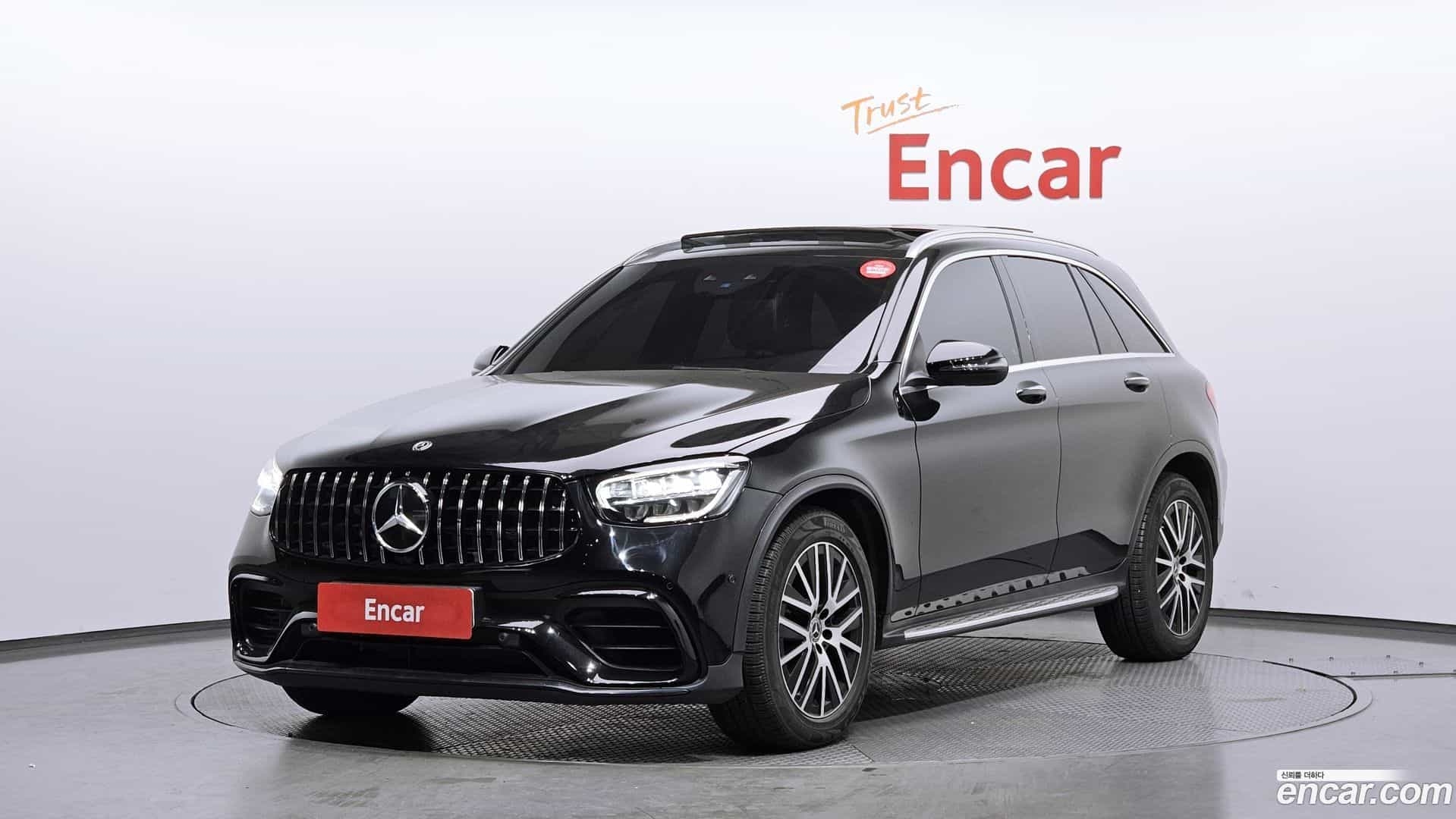 GLC-Class Mercedes-Benz 2020.0-OUTER-001