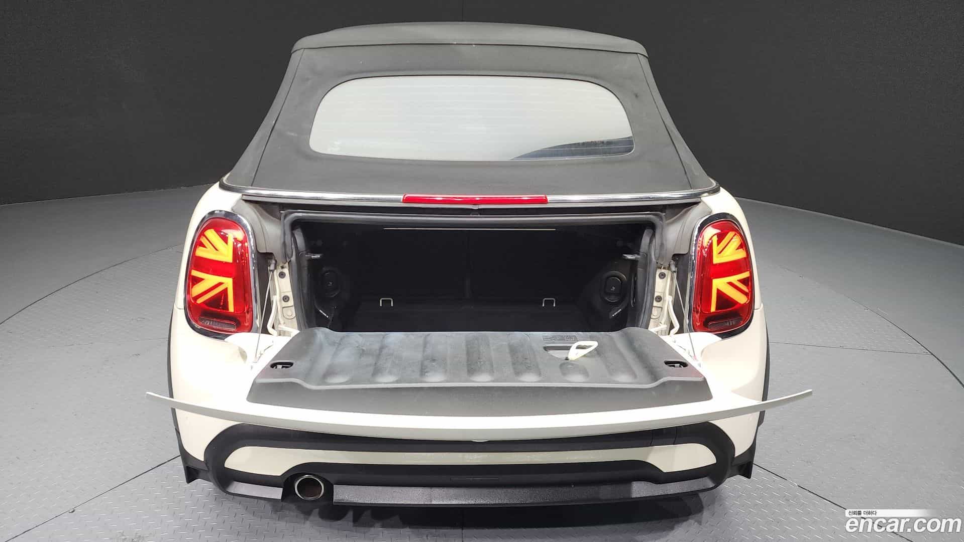Cooper Convertible Mini 2022.4-OPTION-022