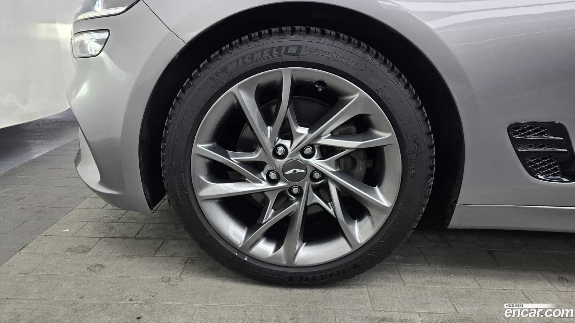 G70 Genesis 2022.2-OUTER-005